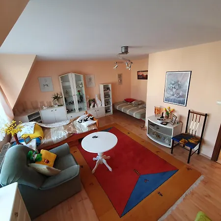 Hanse-staff-bording-house *